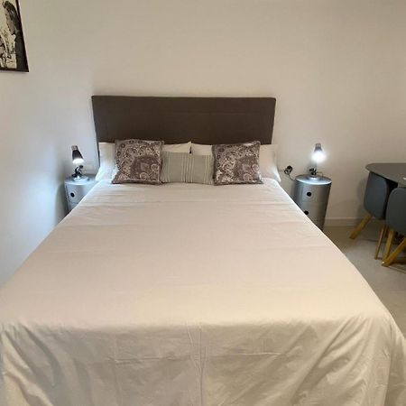Apartment In City Center Alicante Exterior photo