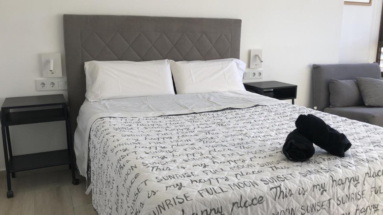 Apartment In City Center Alicante Exterior photo