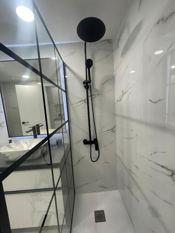 Apartment In City Center Alicante Exterior photo