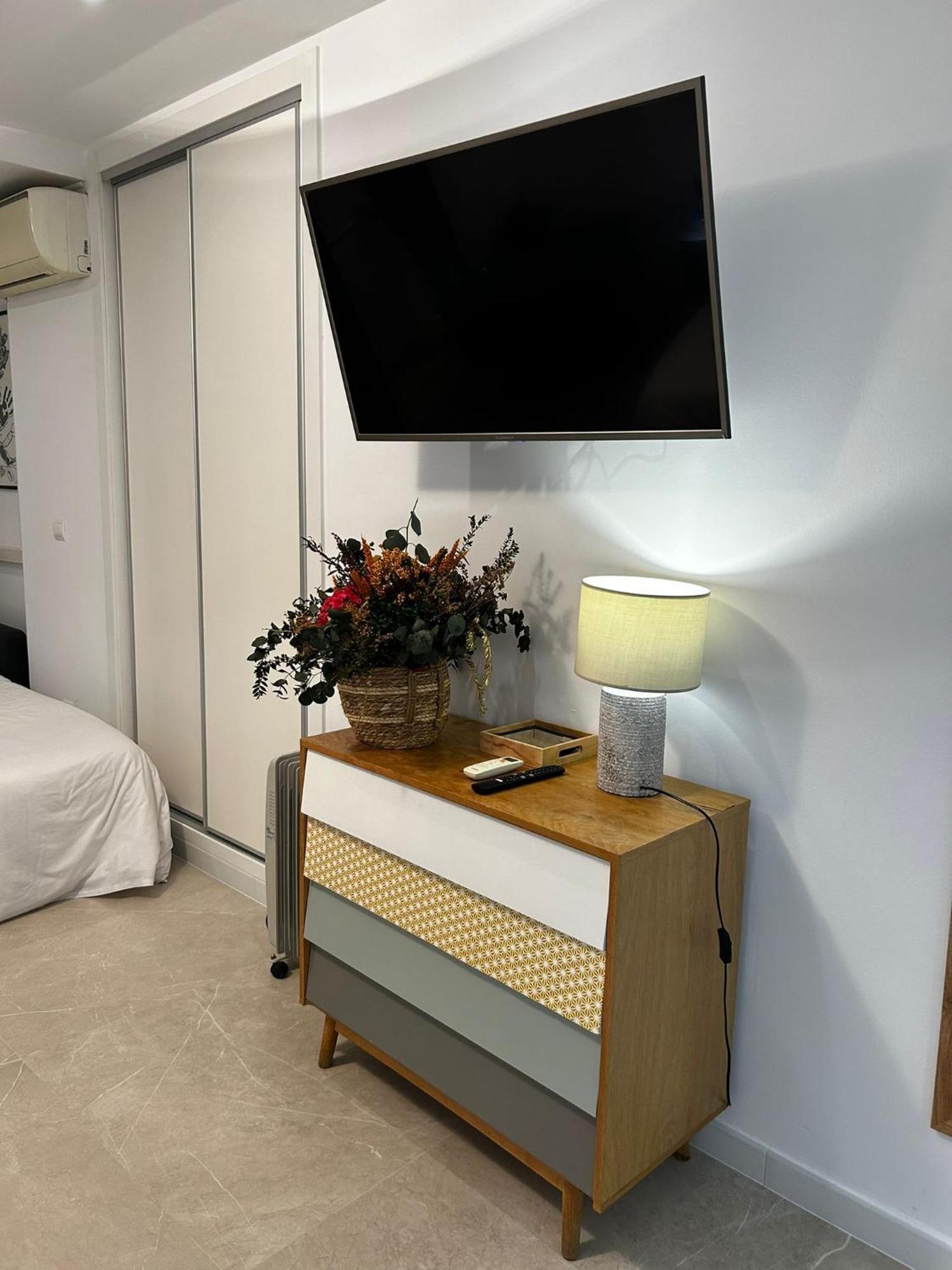 Apartment In City Center Alicante Exterior photo