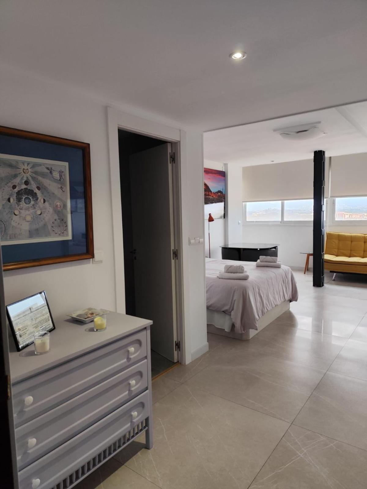 Apartment In City Center Alicante Exterior photo